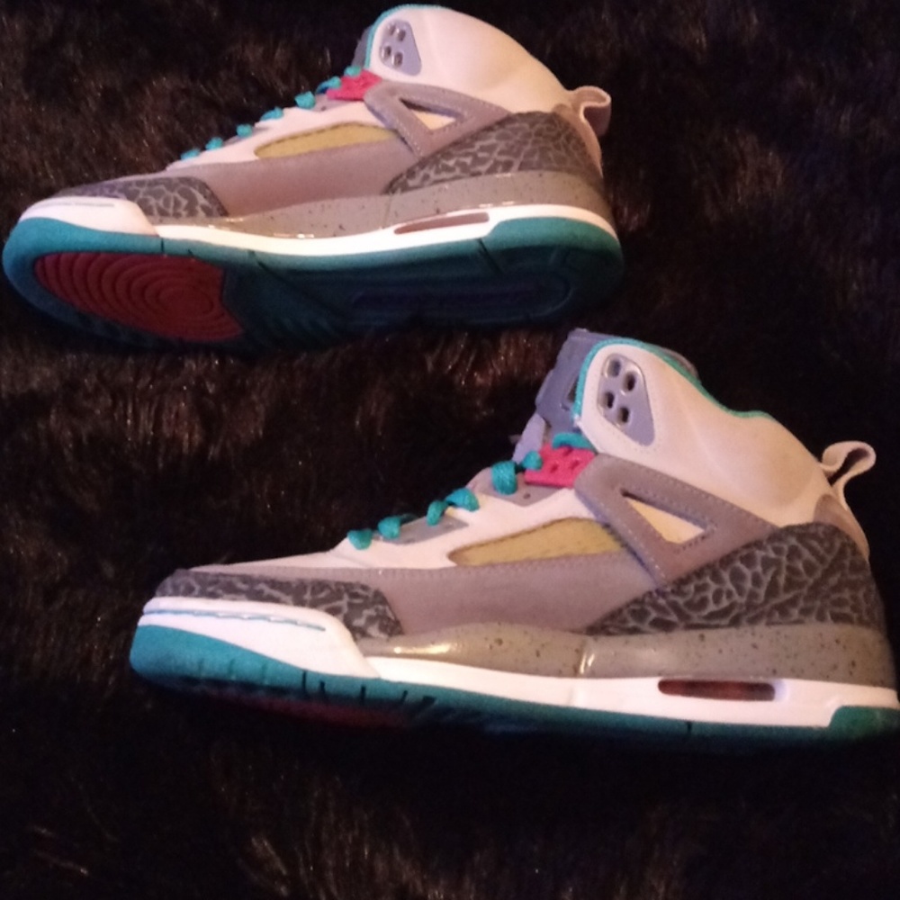 Jordan Spikes